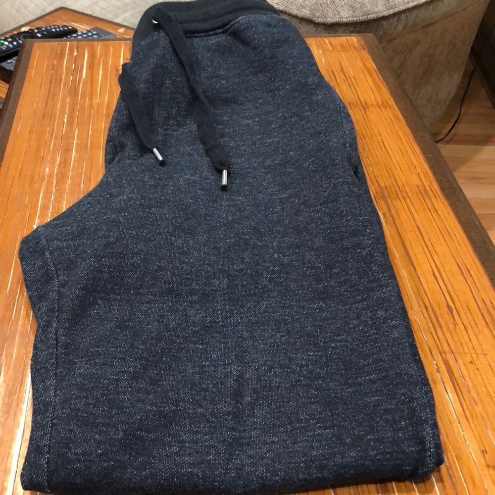 Men’s joggers